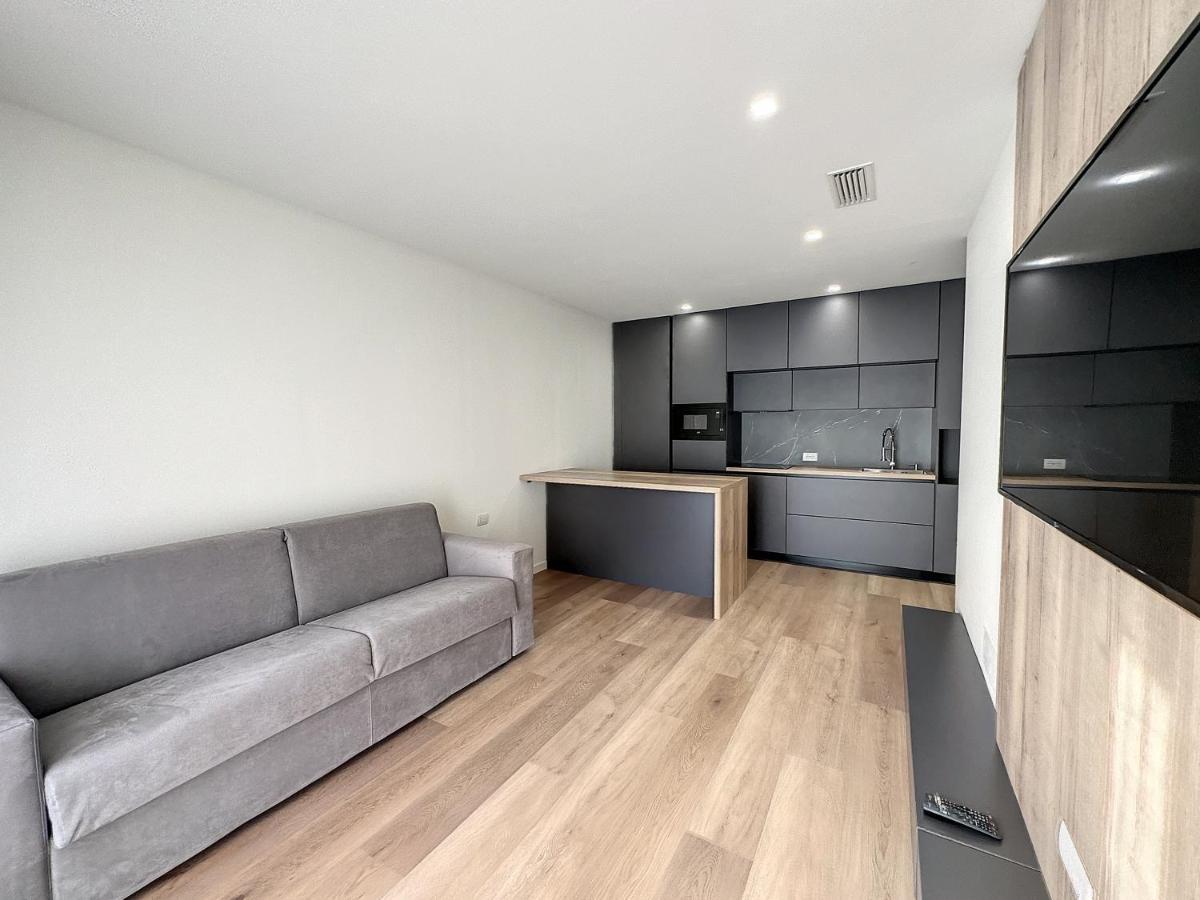 Ad Suite Apartment Riva del Garda Bagian luar foto