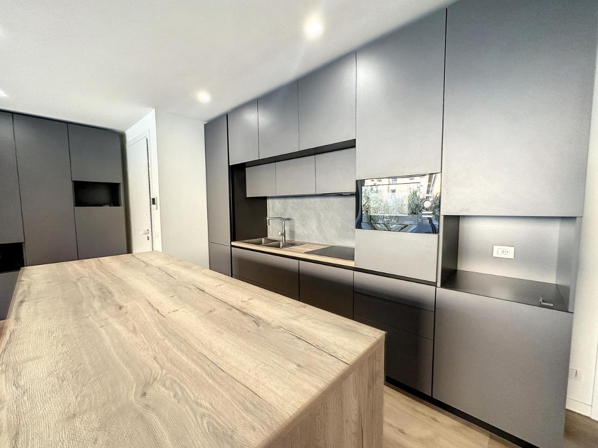 Ad Suite Apartment Riva del Garda Bagian luar foto