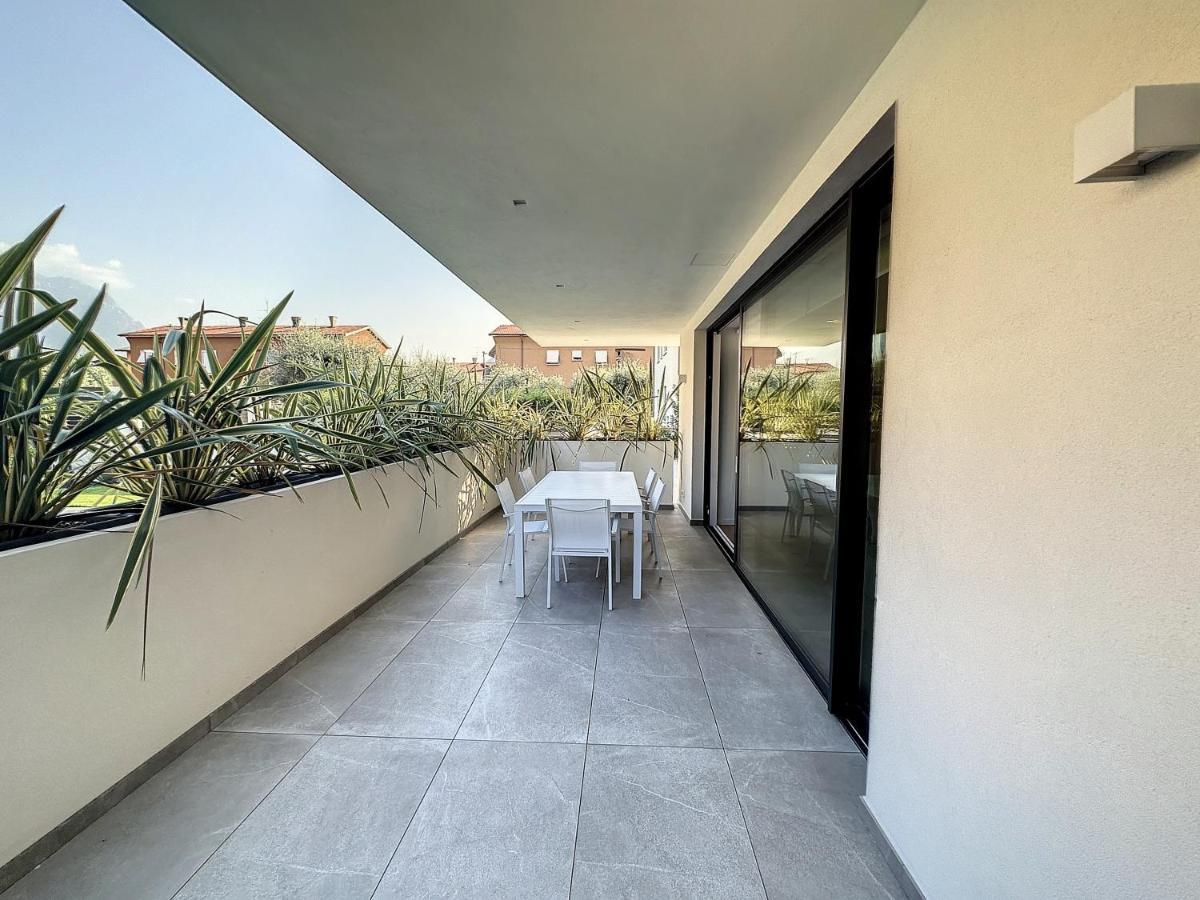 Ad Suite Apartment Riva del Garda Bagian luar foto