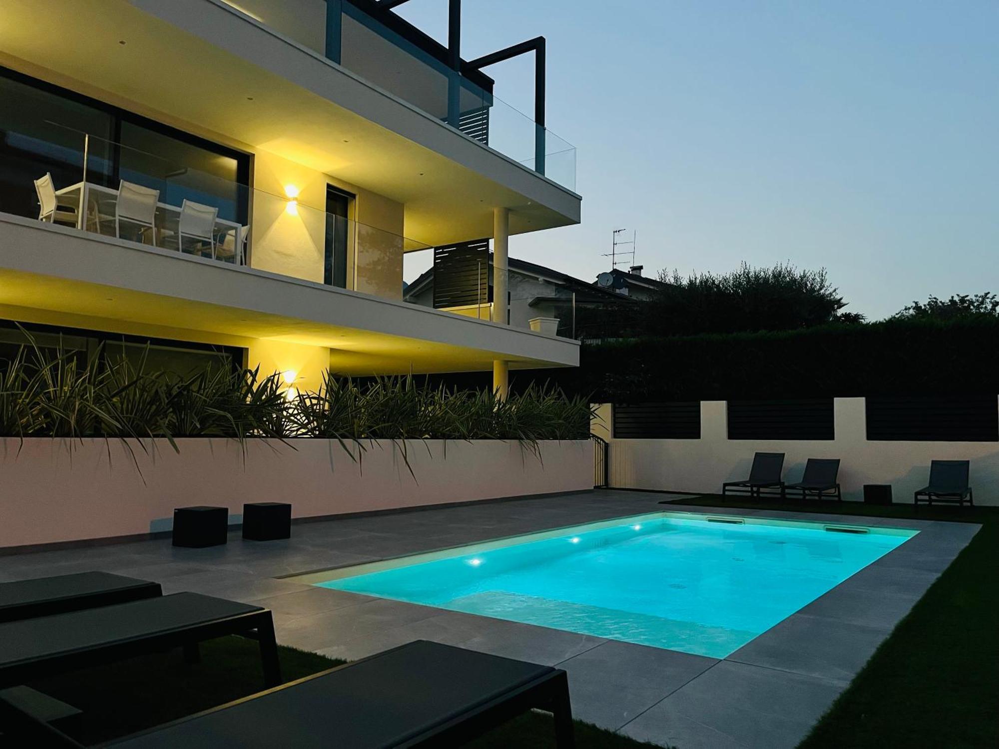 Ad Suite Apartment Riva del Garda Bagian luar foto
