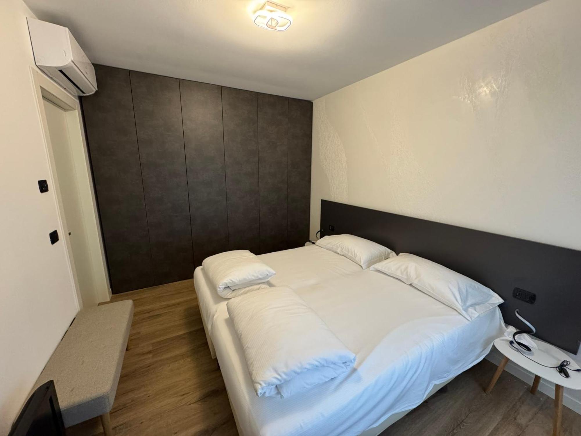 Ad Suite Apartment Riva del Garda Bagian luar foto
