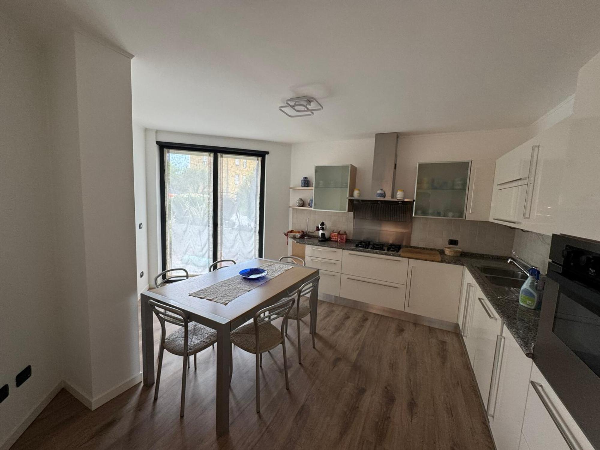 Ad Suite Apartment Riva del Garda Bagian luar foto